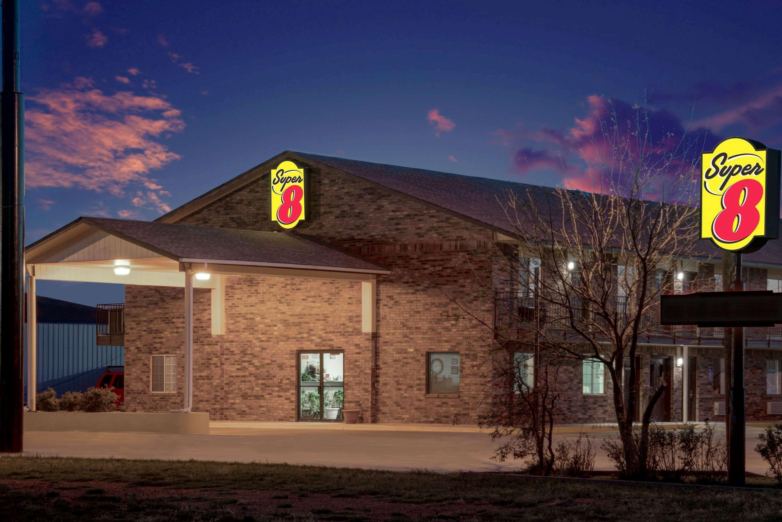 Super 8 By Wyndham Dumas Tx Motel Eksteriør billede